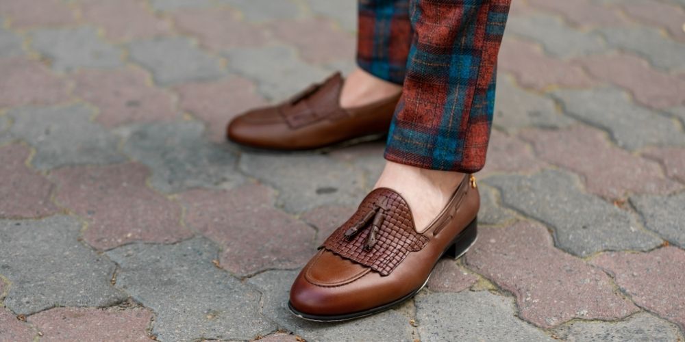 How to Style Men’s Shoes Without Socks