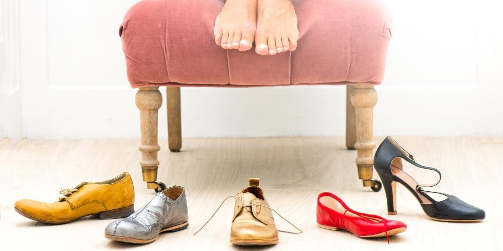 3 Types of Shoe Toe Shapes Explained